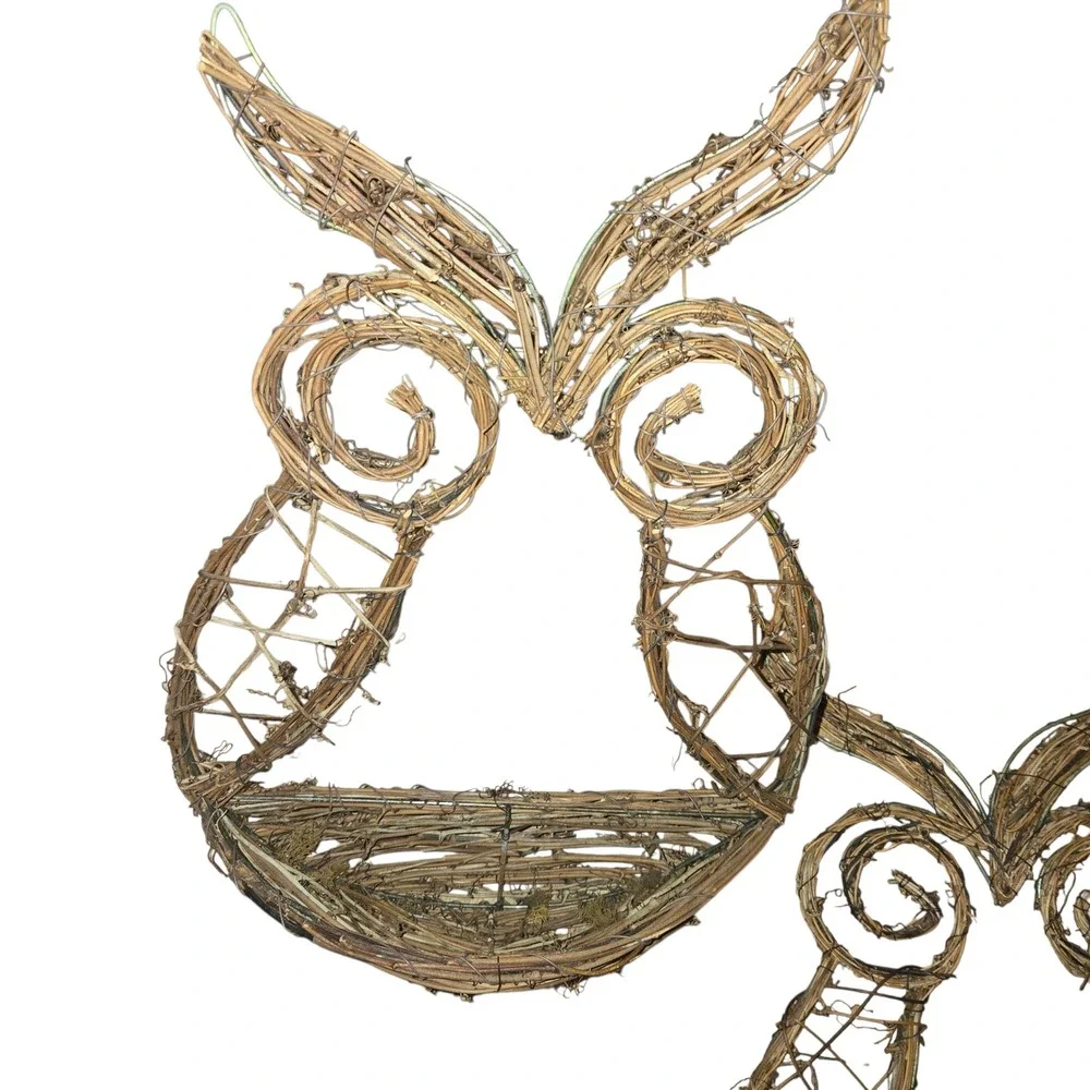 Unbranded Pair of Owl Wall Hanging Planters 16